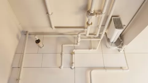 schemat podłączenia podłogówki z grzejnika